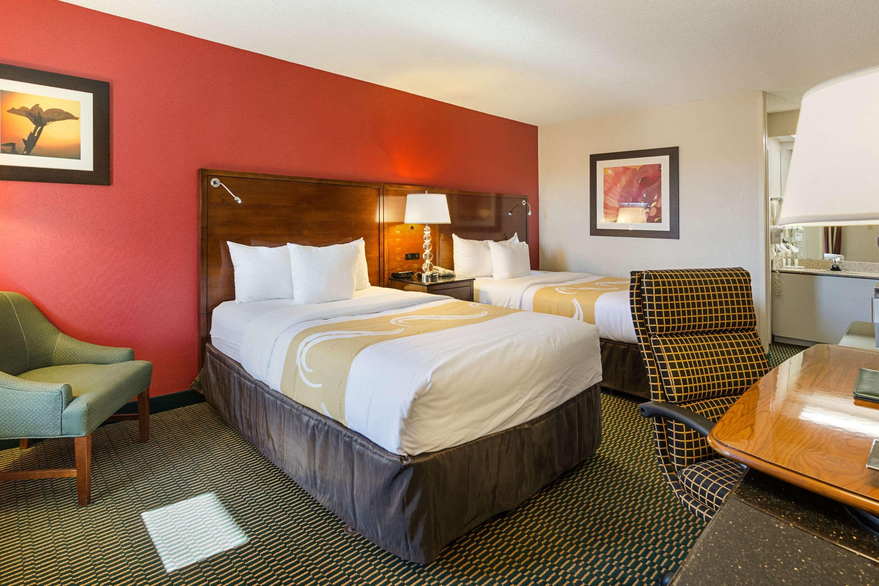 Quality Inn Christiansburg - Blacksburg Buitenkant foto