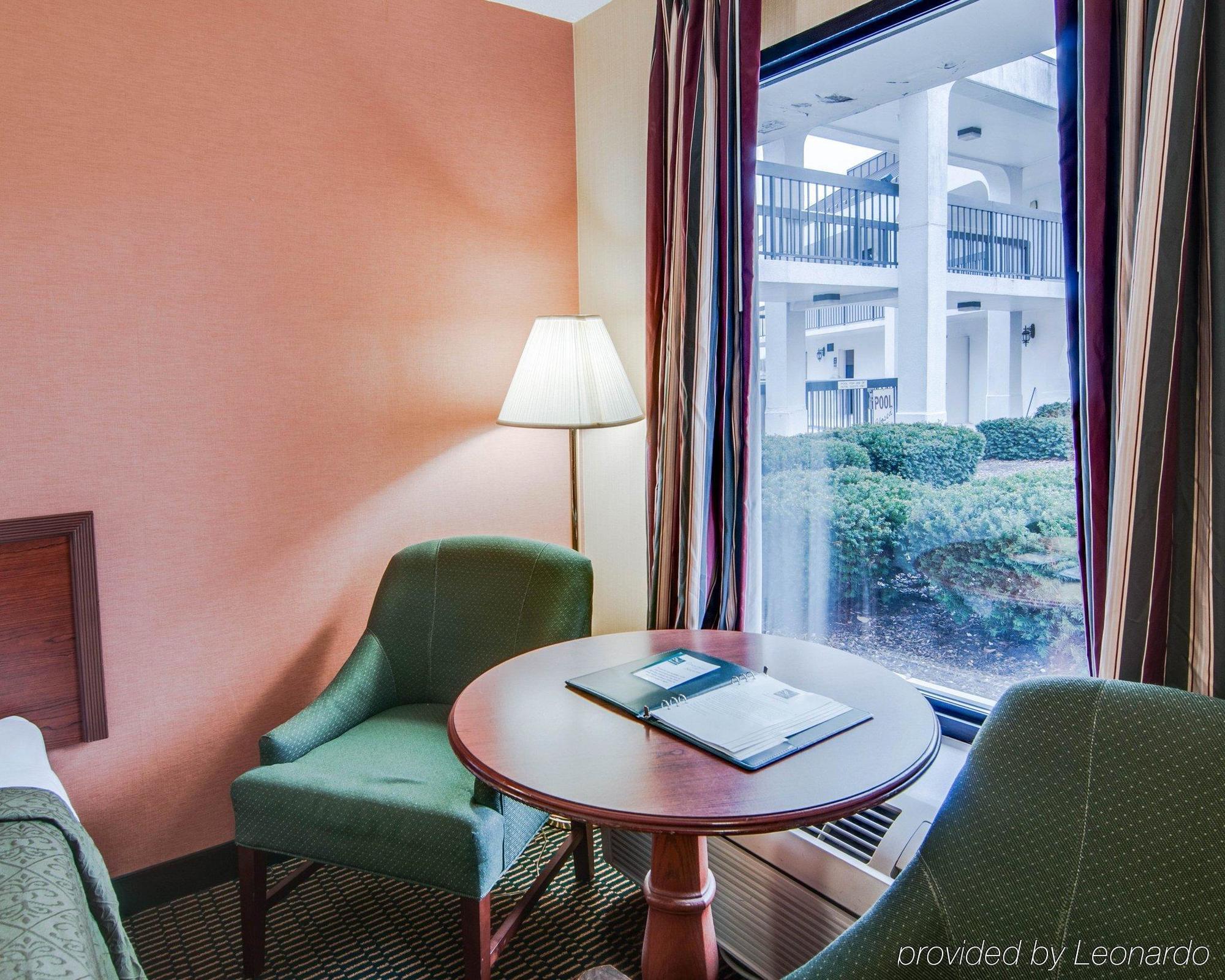 Quality Inn Christiansburg - Blacksburg Buitenkant foto