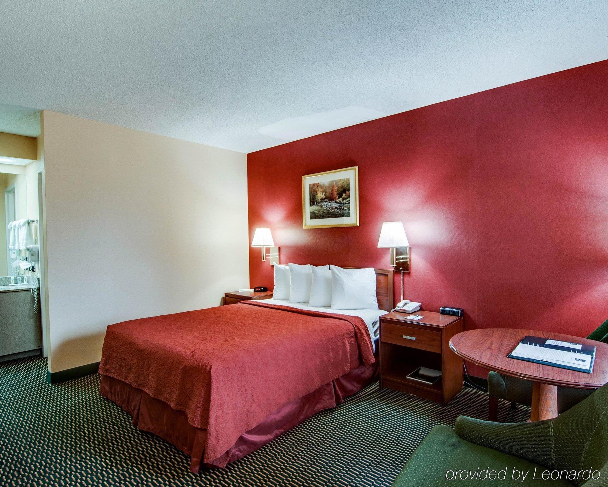 Quality Inn Christiansburg - Blacksburg Buitenkant foto